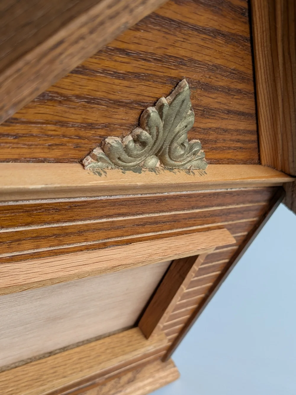 Vintage House Shaped Wooden Picture Frame Wall Decor